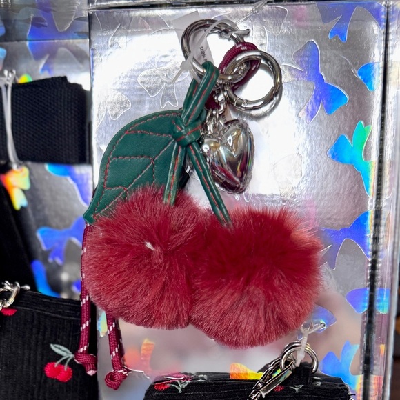 Madden Girl Cherry Embroidered Mini Tote Gift Set – Gift & Holiday Ready - Picture 6 of 9